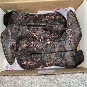 Laredo Brown and Orange Heeled Boots with Unique Flair